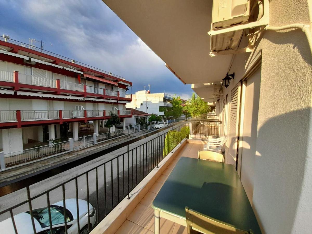 Villa California Paralia Dionysiou Exterior photo