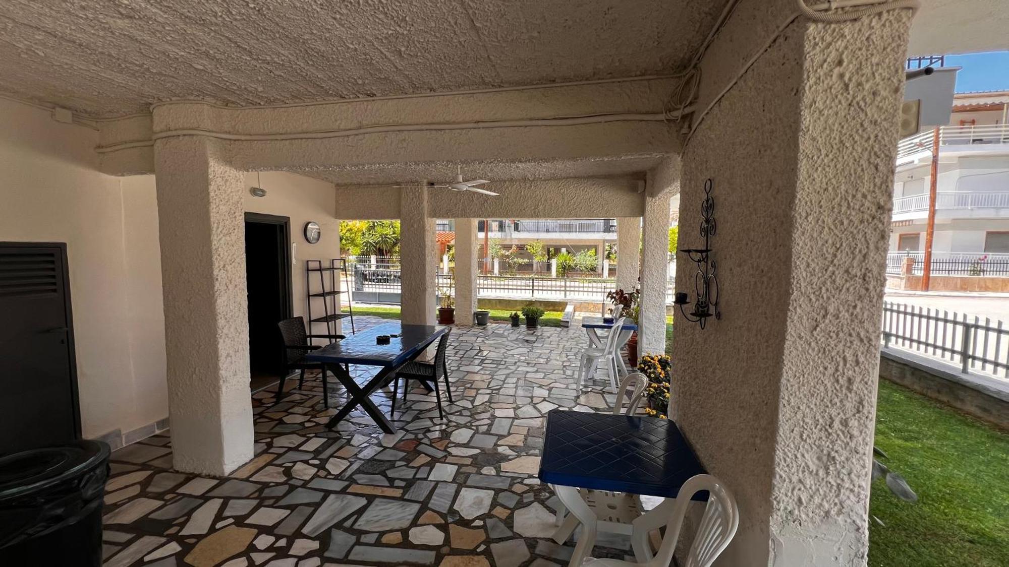Villa California Paralia Dionysiou Exterior photo